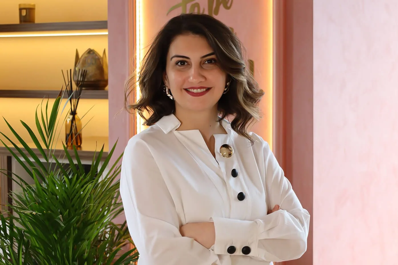 estetik ve plastik cerrahı Doç. Dr. Çiğdem Karadağ