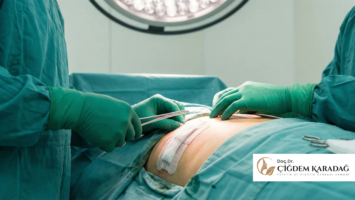 Plastik Cerrahla Meme Büyütme İşleminin 3 Yolu - Doç. Dr. Çiğdem Karadağ Meme Estetiği Uygulaması
